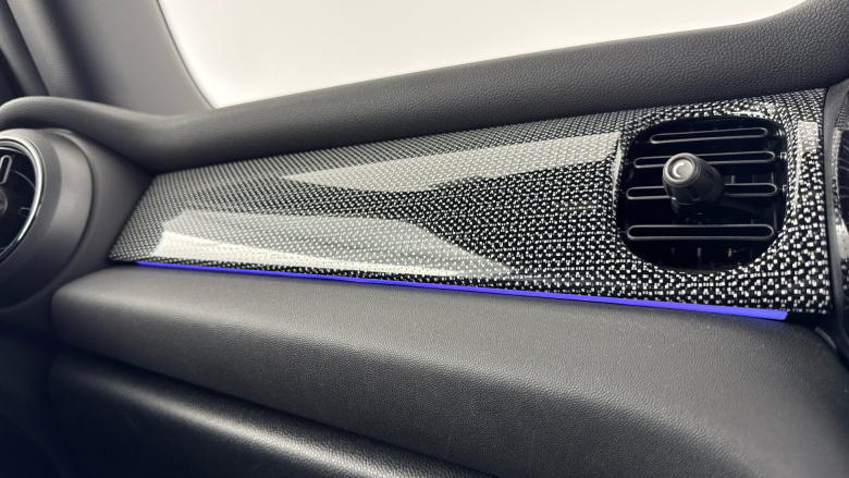 MINI Hatchback 1.5 Cooper Exclusive 3dr Auto Petrol Hatchback